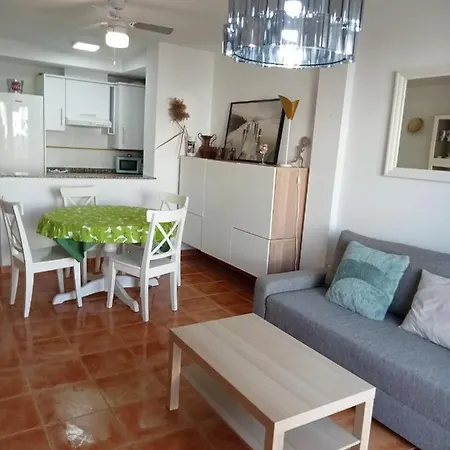 Precioso Con Piscina Y Garage