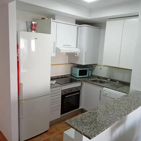 Precioso Con Piscina Y Garage *
