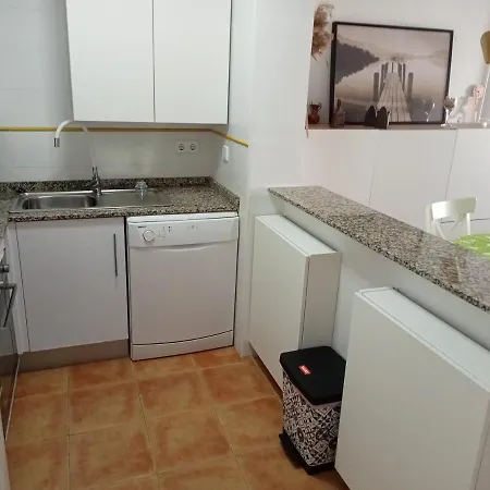 Precioso Con Piscina Y Garage Apartment