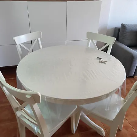 Apartamento Precioso Con Piscina Y Garage